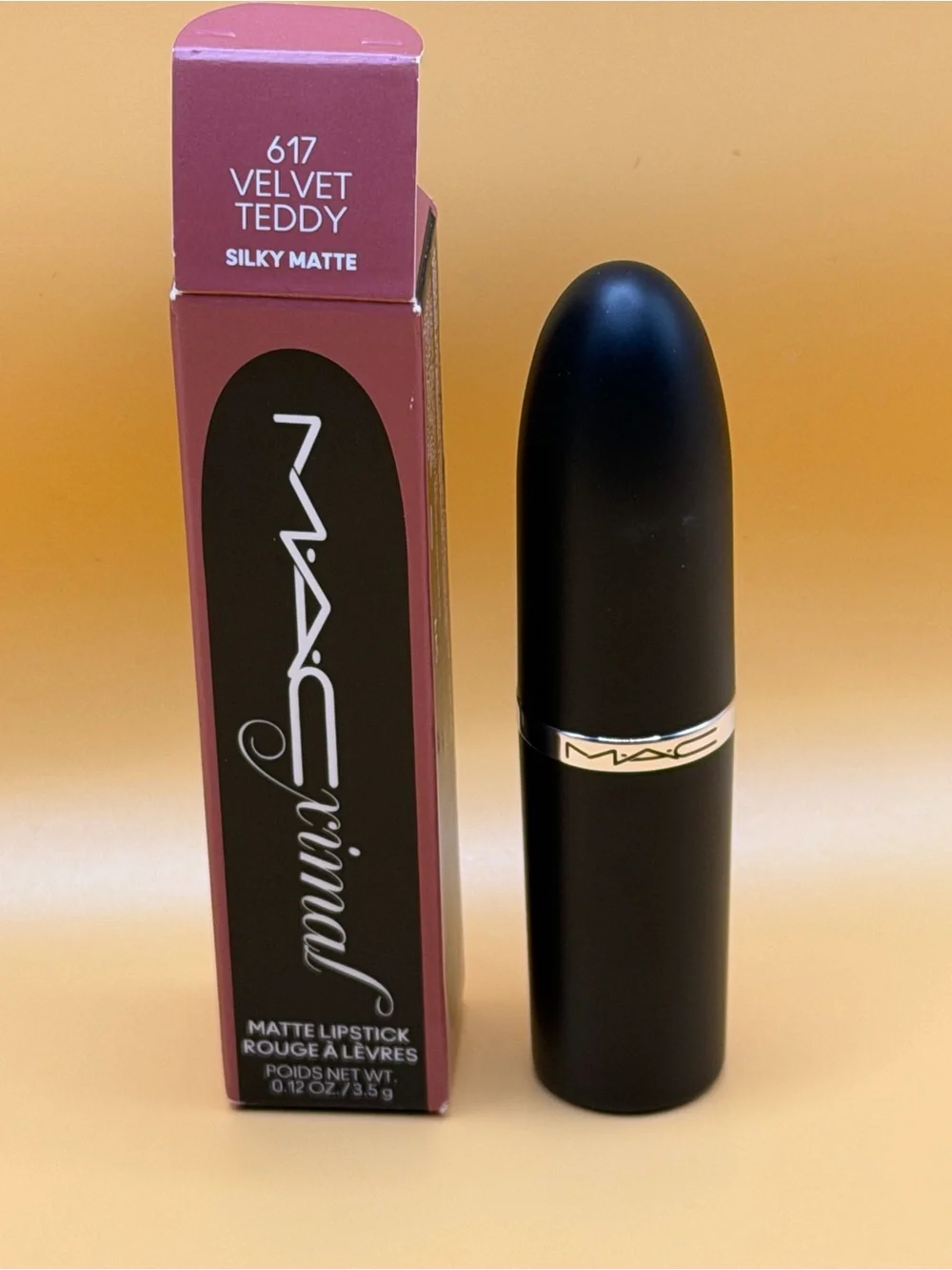 MAC Cosmetics mac velvet